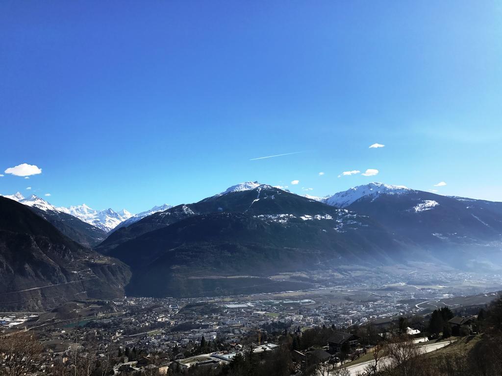 Boutique Hotel Panorama Crans-Montana Exterior photo