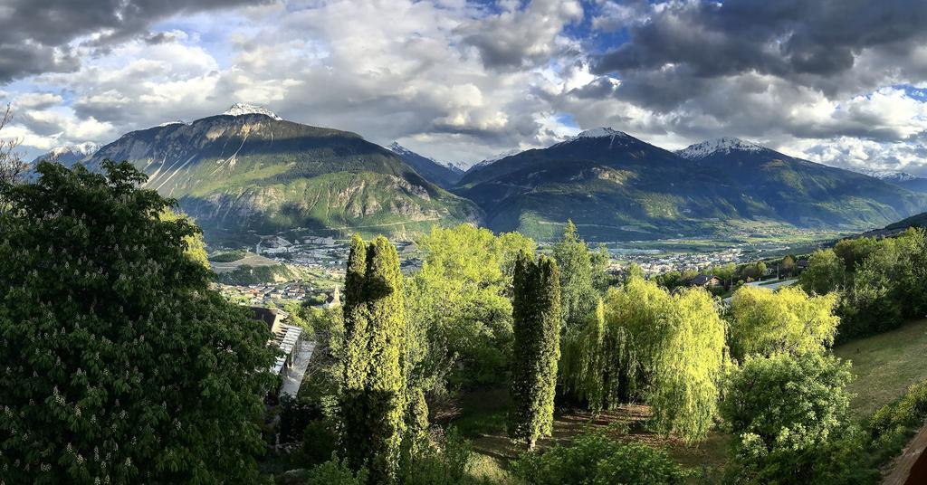 Boutique Hotel Panorama Crans-Montana Exterior photo