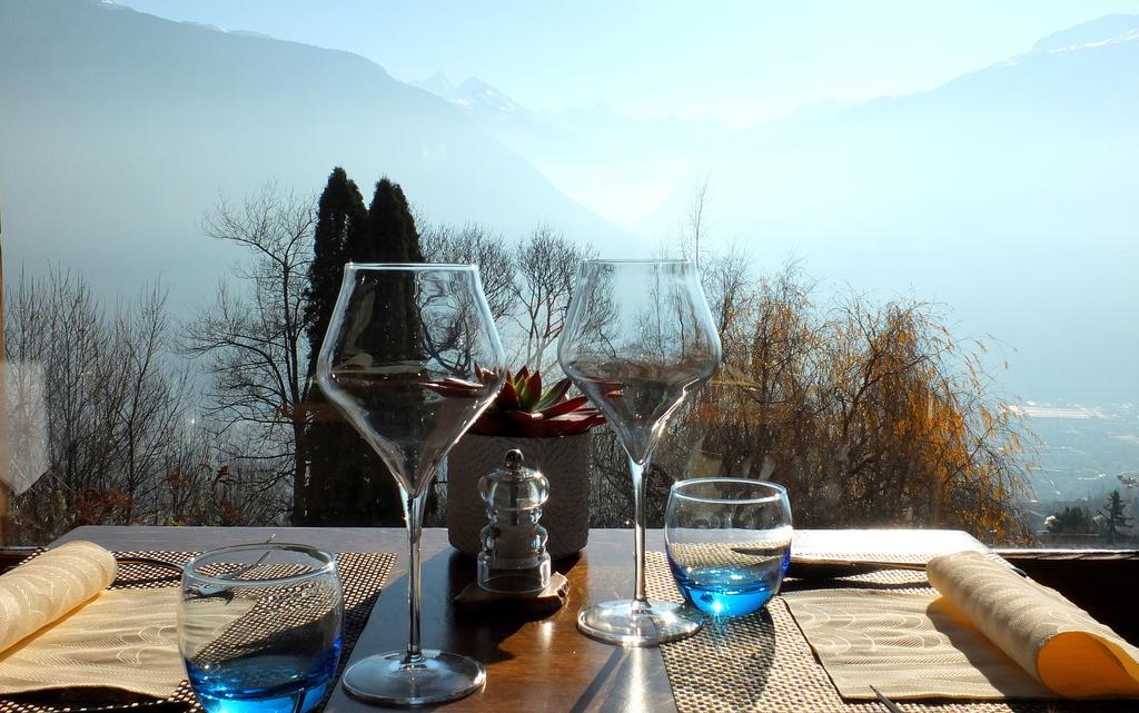 Boutique Hotel Panorama Crans-Montana Exterior photo